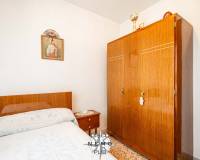 Resale - Apartment / Flat - Torrevieja - El Acequión