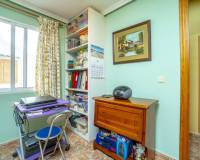 Resale - Apartment / Flat - Torrevieja - La Mata