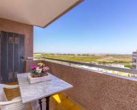 Resale - Apartment / Flat - Torrevieja - La Mata