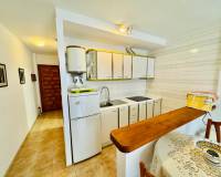 Resale - Apartment / Flat - Torrevieja - La Mata