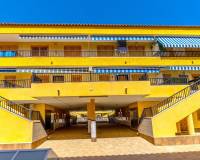 Resale - Apartment / Flat - Torrevieja - La Mata