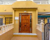 Resale - Apartment / Flat - Torrevieja - La Mata