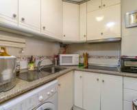Resale - Apartment / Flat - Torrevieja - La Mata