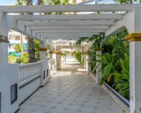 Resale - Apartment / Flat - Torrevieja - La Mata