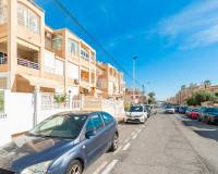 Resale - Apartment / Flat - Torrevieja - Los Frutales