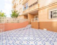 Resale - Apartment / Flat - Torrevieja - Nueva Torrevieja