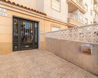 Resale - Apartment / Flat - Torrevieja - Nueva Torrevieja