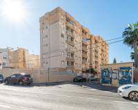 Resale - Apartment / Flat - Torrevieja - Nueva Torrevieja