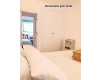 Resale - Apartment / Flat - Torrevieja - Paseo maritimo