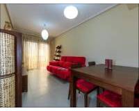 Resale - Apartment / Flat - Torrevieja - Paseo maritimo