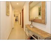 Resale - Apartment / Flat - Torrevieja - Paseo maritimo