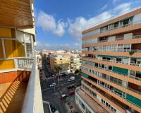 Resale - Apartment / Flat - Torrevieja - Playa de La Acequion