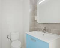 Resale - Apartment / Flat - Torrevieja - Playa de La Acequion