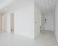 Resale - Apartment / Flat - Torrevieja - Playa de La Acequion