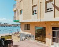 Resale - Apartment / Flat - Torrevieja - Playa de La Acequion