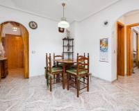 Resale - Apartment / Flat - Torrevieja - Playa de los Naufragos