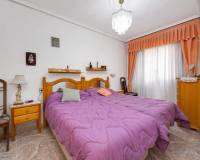 Resale - Apartment / Flat - Torrevieja - Playa de los Naufragos