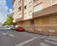 Resale - Apartment / Flat - Torrevieja - Playa de los Naufragos