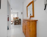 Resale - Apartment / Flat - Torrevieja - Playa de los Naufragos