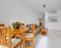 Resale - Apartment / Flat - Torrevieja - Playa de los Naufragos