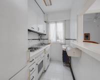 Resale - Apartment / Flat - Torrevieja - Playa de los Naufragos