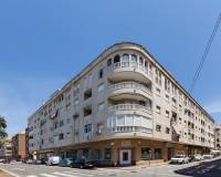 Resale - Apartment / Flat - Torrevieja - Playa de los Naufragos