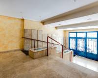 Resale - Apartment / Flat - Torrevieja - Playa de los Naufragos