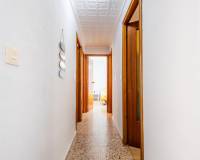 Resale - Apartment / Flat - Torrevieja - Playa de los Naufragos