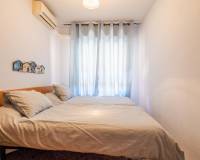 Resale - Apartment / Flat - Torrevieja - Playa de los Naufragos