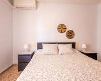 Resale - Apartment / Flat - Torrevieja - Playa de los Naufragos
