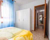 Resale - Apartment / Flat - Torrevieja - Playa de los Naufragos