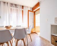 Resale - Apartment / Flat - Torrevieja - Playa de los Naufragos