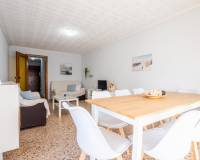 Resale - Apartment / Flat - Torrevieja - Playa de los Naufragos