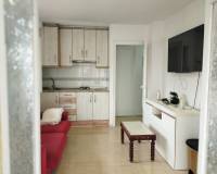 Resale - Apartment / Flat - Torrevieja - Playa de los Naufragos