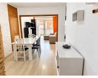 Resale - Apartment / Flat - Torrevieja - Playa de los Naufragos