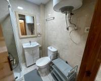 Resale - Apartment / Flat - Torrevieja - Playa del Acequion