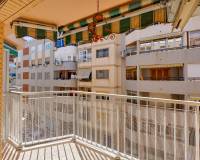 Resale - Apartment / Flat - Torrevieja - Playa del Acequion