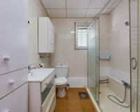 Resale - Apartment / Flat - Torrevieja - Playa del Acequion