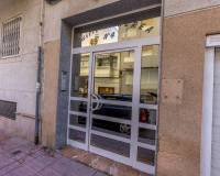 Resale - Apartment / Flat - Torrevieja - Playa del Cura