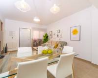 Resale - Apartment / Flat - Torrevieja - Playa del Cura