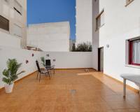 Resale - Apartment / Flat - Torrevieja - Playa del Cura