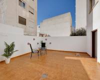 Resale - Apartment / Flat - Torrevieja - Playa del Cura