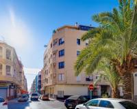 Resale - Apartment / Flat - Torrevieja - Playa del Cura