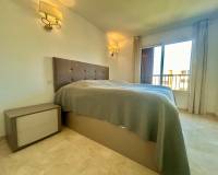 Resale - Apartment / Flat - Torrevieja - Punta Prima