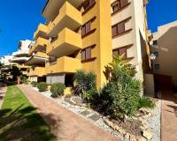 Resale - Apartment / Flat - Torrevieja - Punta Prima