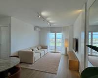 Resale - Apartment / Flat - Torrevieja - Punta Prima