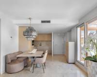 Resale - Apartment / Flat - Torrevieja - Punta Prima