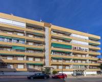 Resale - Apartment / Flat - Torrevieja - Punta Prima