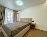 Resale - Apartment / Flat - Torrevieja - Punta Prima