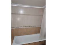 Resale - Apartment / Flat - Torrevieja - Torrevieja Centro